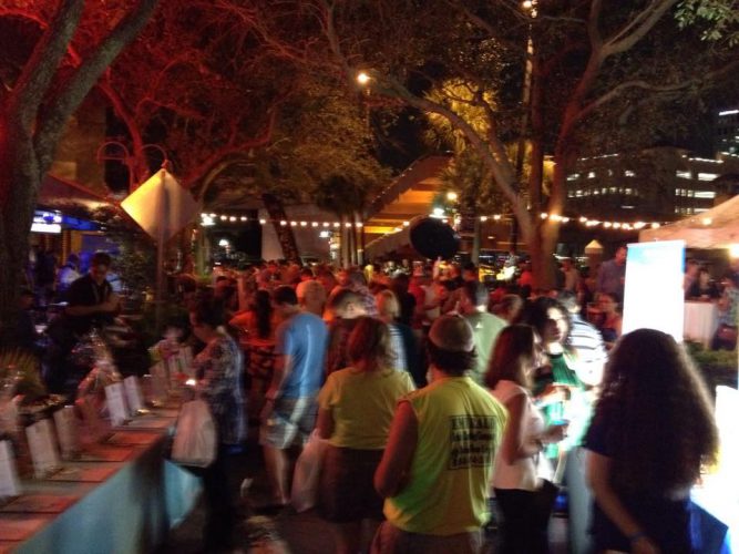 Riverwalk Mutts and Martinis Eye On Channel